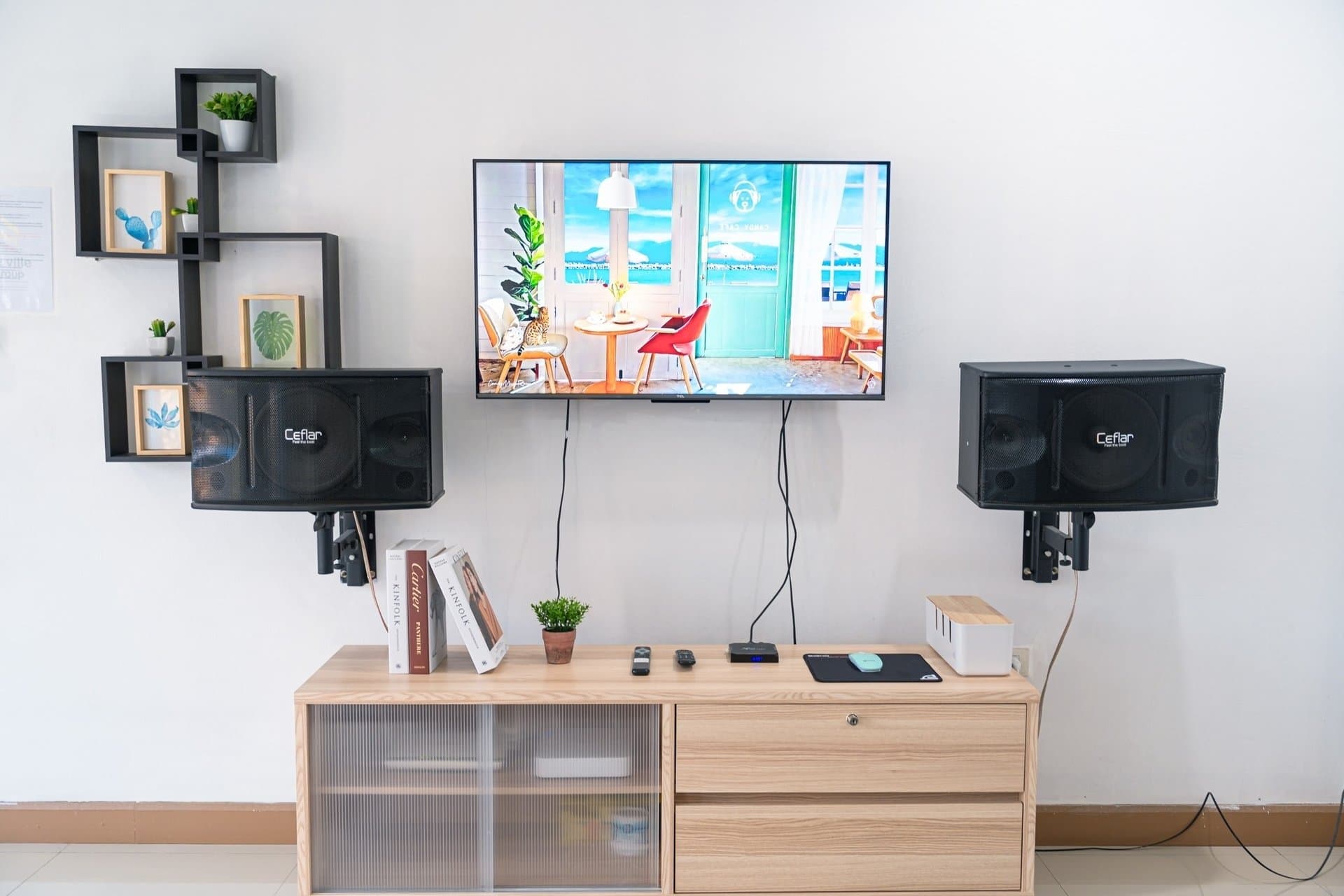 บ้านฮอว์คอาย - รูปที่ 33